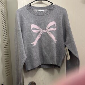No Boundaries Gray Crew Sweater with Pink Bow Graphic